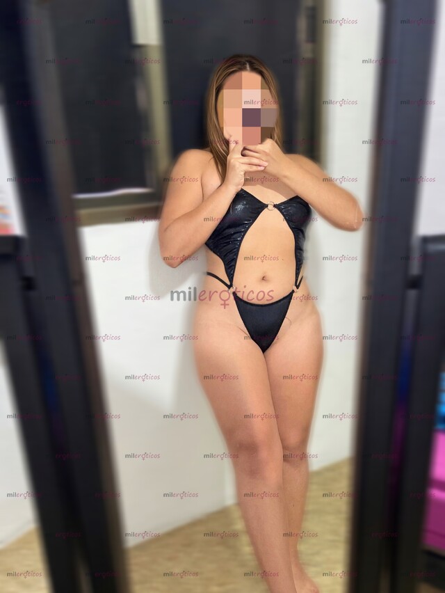 FOTOS DE JADE CHICA NUEVA EN EL AMBIENTE CON UNA VAGINA APRETADITA