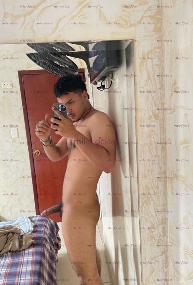 FOTOS DE JOVEN DISCRETO Y EXCLUSIVO, ALTO Y VARONIL EXPERIENCIA VIP