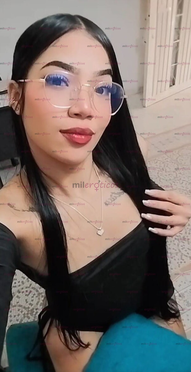 FOTOS DE SOY CATALEYA UNA CHICA SUPER ESTRECHITA Y MOJADITA PARA BIEN RICO PARA QUE PUEDA