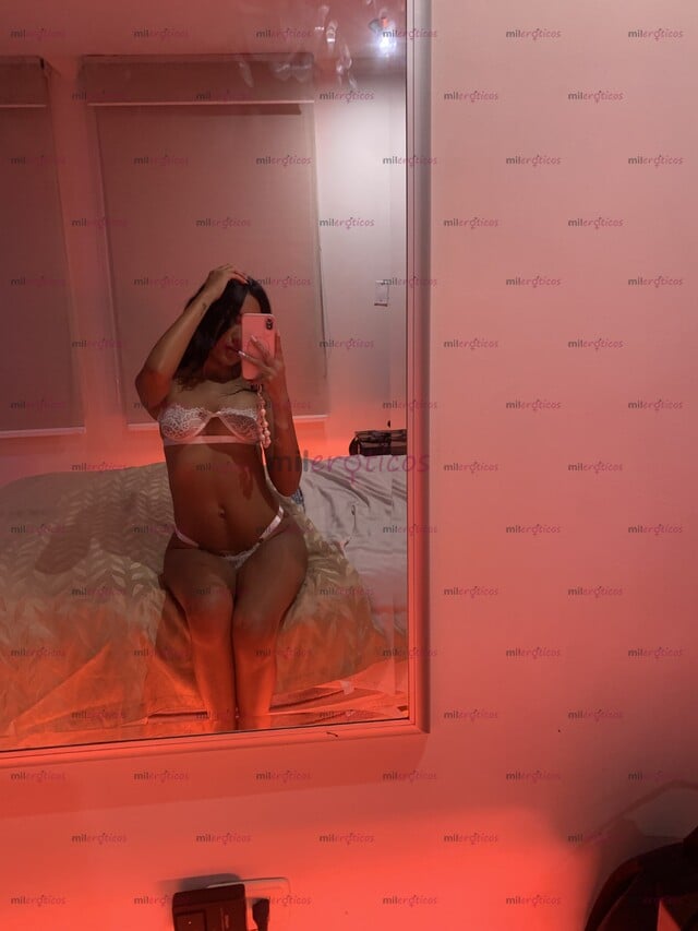 FOTOS DE UNA HERMOSA FLACA DE 18 AÑOS DISPONIBLE LAS 24 HORAS
