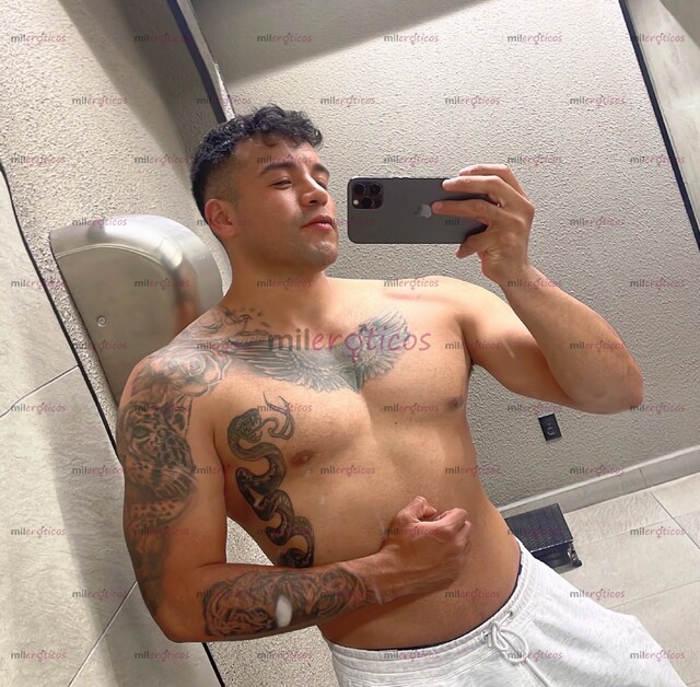 FOTOS DE MACHO, VARONIL, TATUADO, DEPORTISTA,CACHONDO, MORBOSO