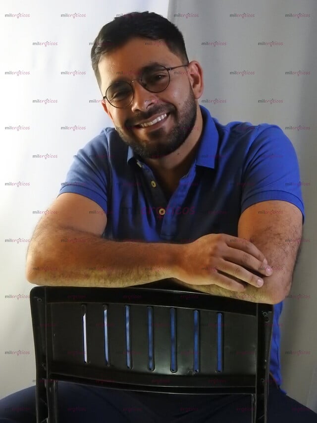 FOTOS DE ACOMPAÑANTE VIP HETEROSEXUAL DE LUJO ELEGANCIA Y PRESENCIA INIGUALABLES