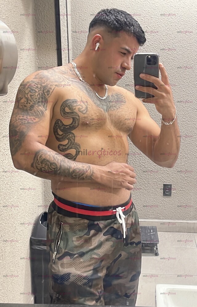 FOTOS DE MACHO, VARONIL, TATUADO, DEPORTISTA,CACHONDO, MORBOSO