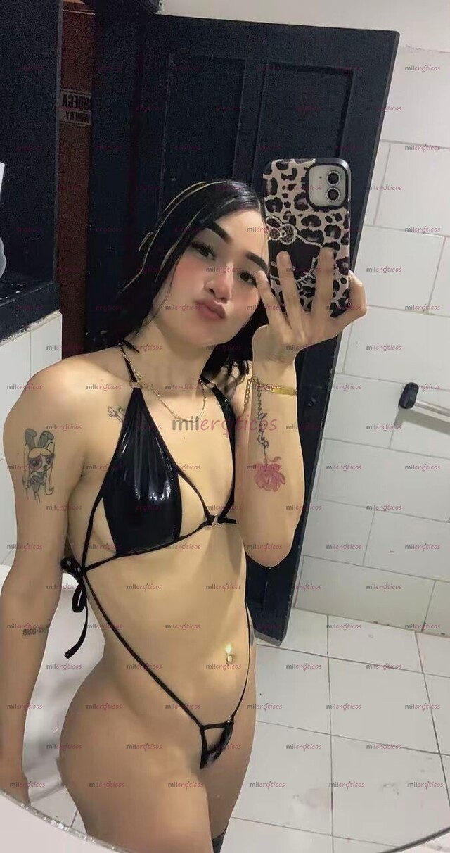 FOTOS DE CATALINA FLACA PELINEGRA RECIÉN LLEGADA A LA CIUDAD