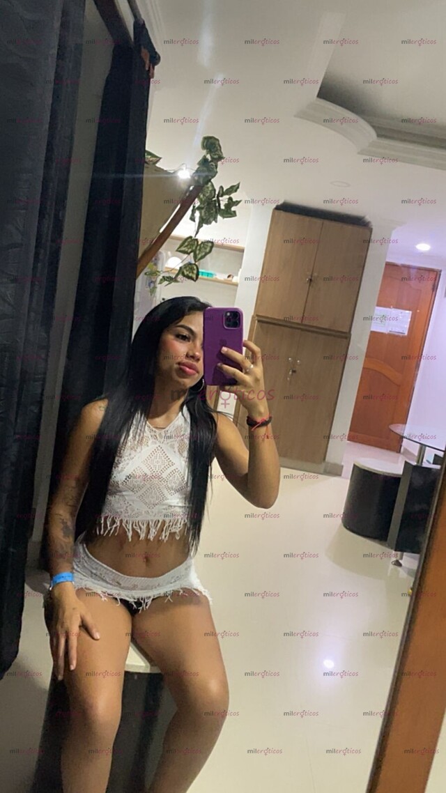 FOTOS DE FLACA CHIQUITA NALGONA Y DIVERTIDA PELINEGRA