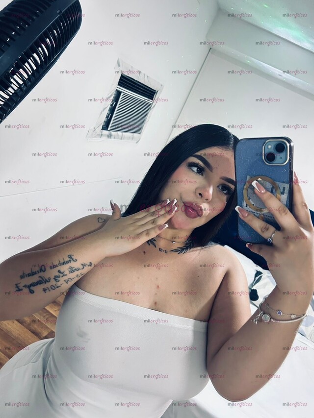 FOTOS DE ARDIENTE ELEGANTE JOVENCITA 19 AÑOS SIN TABUS SOY DE MEDELLÍN