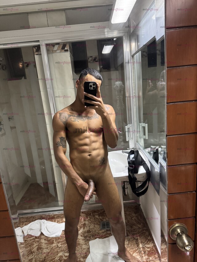 FOTOS DE MORENO VENEZOLANO 20CM CON GANAS DE DAR LECHE 9211391862