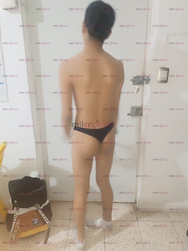 FOTOS DE JÓVEN TWINK SCORT PASIVO DISPONIBLE PARA CABALLERO DISPONIBLE MASAJE XXX