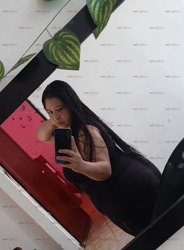 FOTOS DE GORDITA!!! BIEN ARRECHA Y NINFÓMANA LA REINA DEL MEJOR SEXO ANAL Y ORAL.....