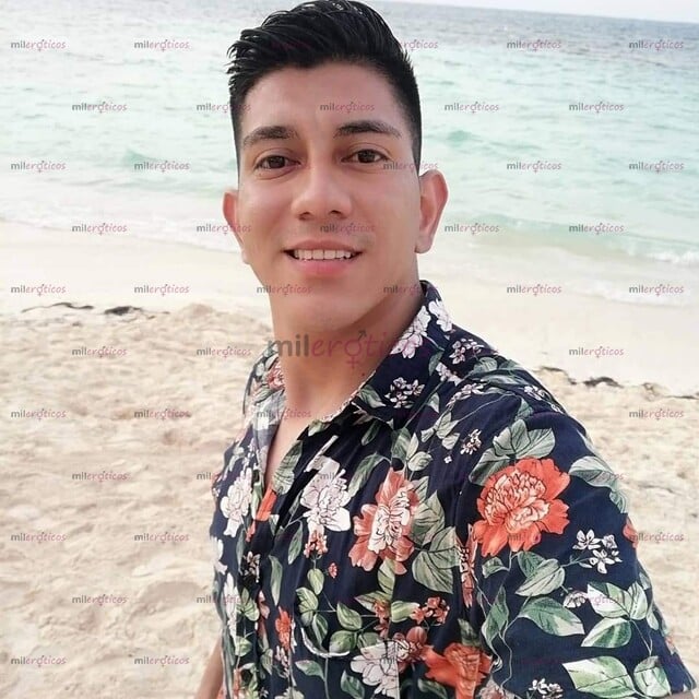 FOTOS DE CHICO VERSATIL PASIVO DISPUESTO A CUMPLIR TUS DESEOS Y FANTASIAS SIN LIMITES.