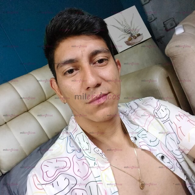 FOTOS DE CHICO VERSATIL PASIVO DISPUESTO A CUMPLIR TUS DESEOS Y FANTASIAS SIN LIMITES.
