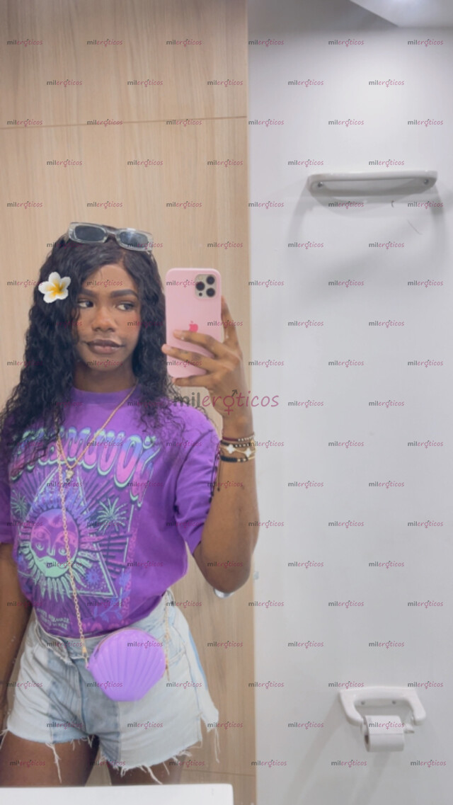 FOTOS DE EXTRAORDINARY SENSATIONAL BEAUTIFUL TRANSWOMAN