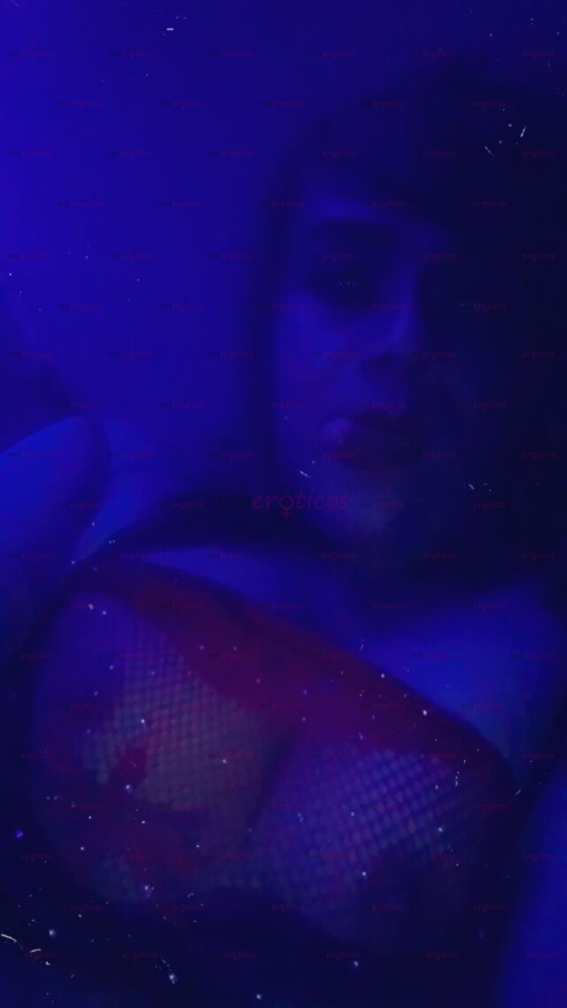 FOTOS DE ASHANTI LA BEBOTA CON GANAS DE VERGA Y DE SACARTE LA LECHE