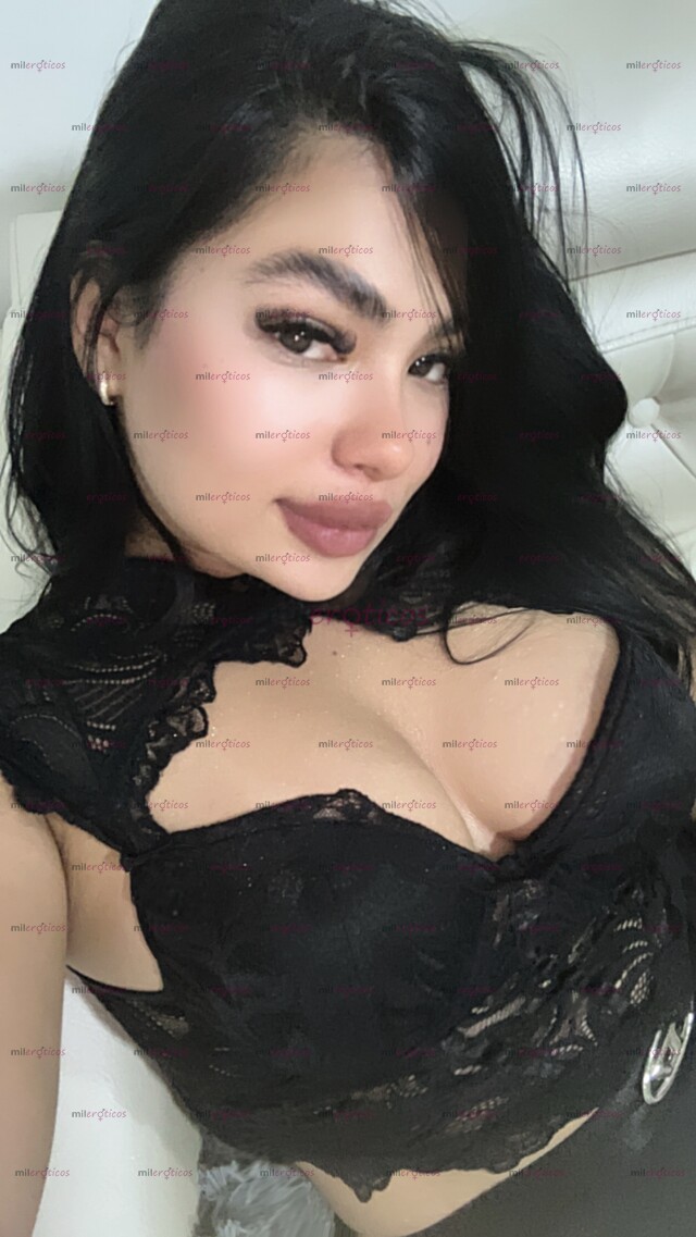 FOTOS DE CATA HERMOSA PELI NEGRA DISPUESTA A COMPLACERTE