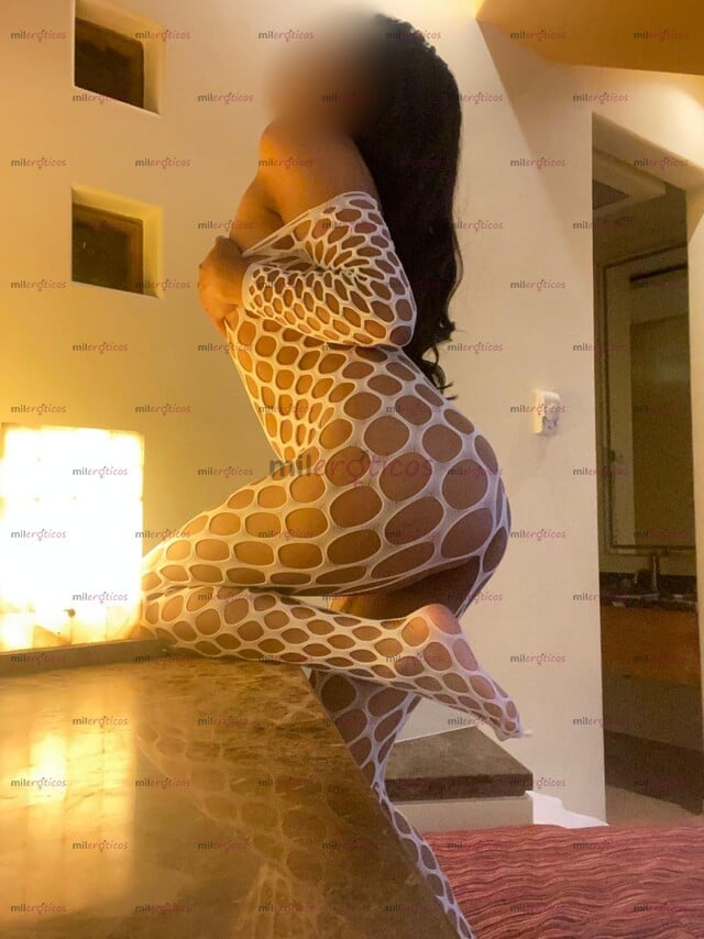 FOTOS DE DEJATE ENVOLVER EN MI EXCLUSIVA TECNICA EROTICA ...SOY ATZIRI NUEVA EN LA ZONA