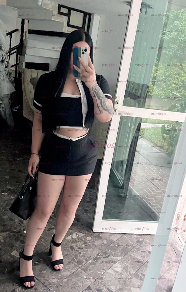 FOTOS DE SEXY PERVERTIDA JUGUETONA Y SUPER CALIENTE SOLO PARA TI