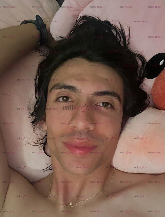 FOTOS DE TWINK NALGONCITO SIMPATICO Y AMABLE TU ACOMPAÑANTE DE EVENTOS.