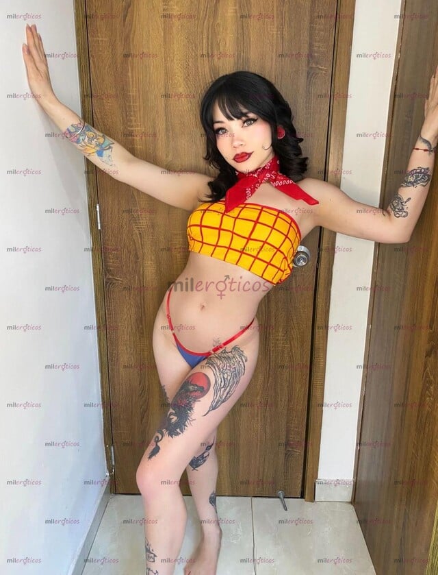 FOTOS DE SOLO DOMICILIOS!!!ESPECTACULAR MODELO 19 AÑOS DIVERTIDA & MUY MORBOSA FULL ORAL