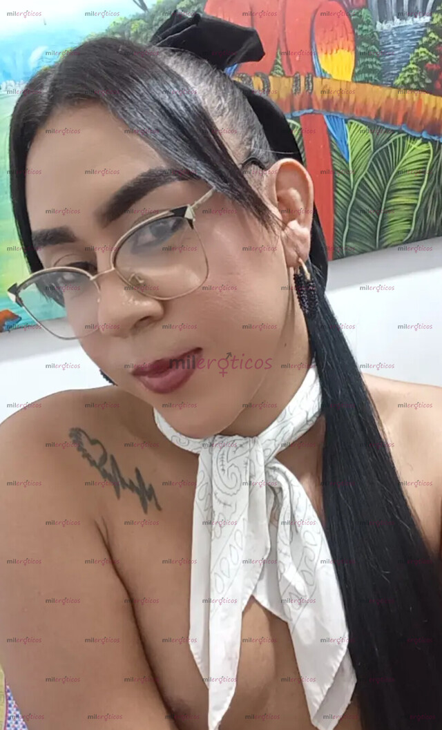 FOTOS DE MICHELL UNA PERRA EN LA CAMA APROVECHA DESDE 50K