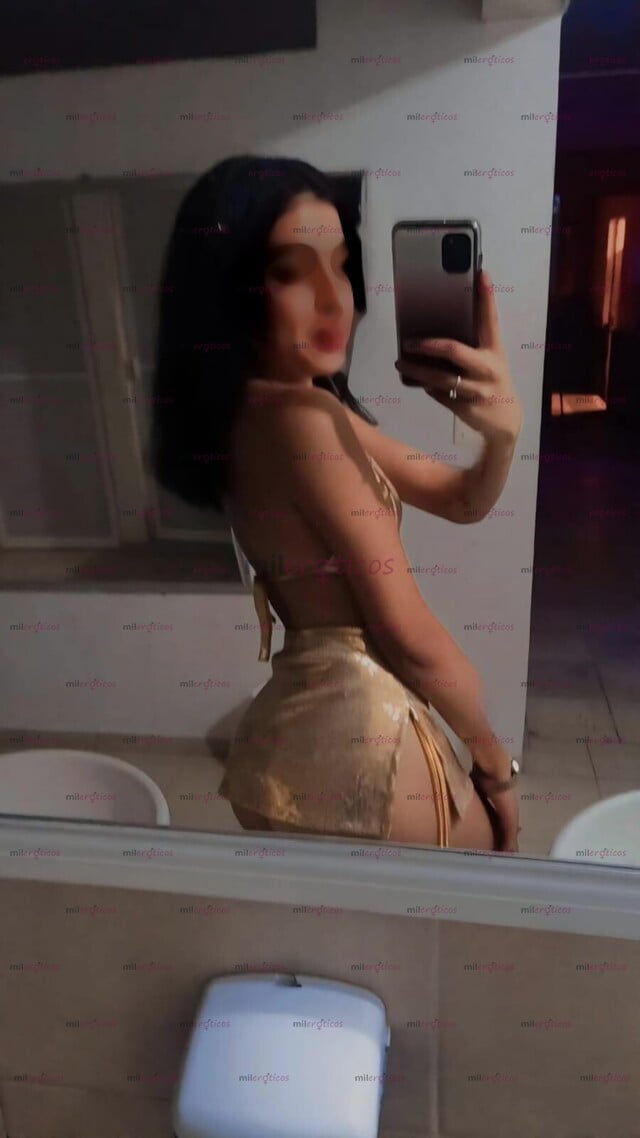 FOTOS DE SAMANTHA DIVERTIDA CARISMÁTICA 19 AÑOS JOVEN DELGADITA RICA