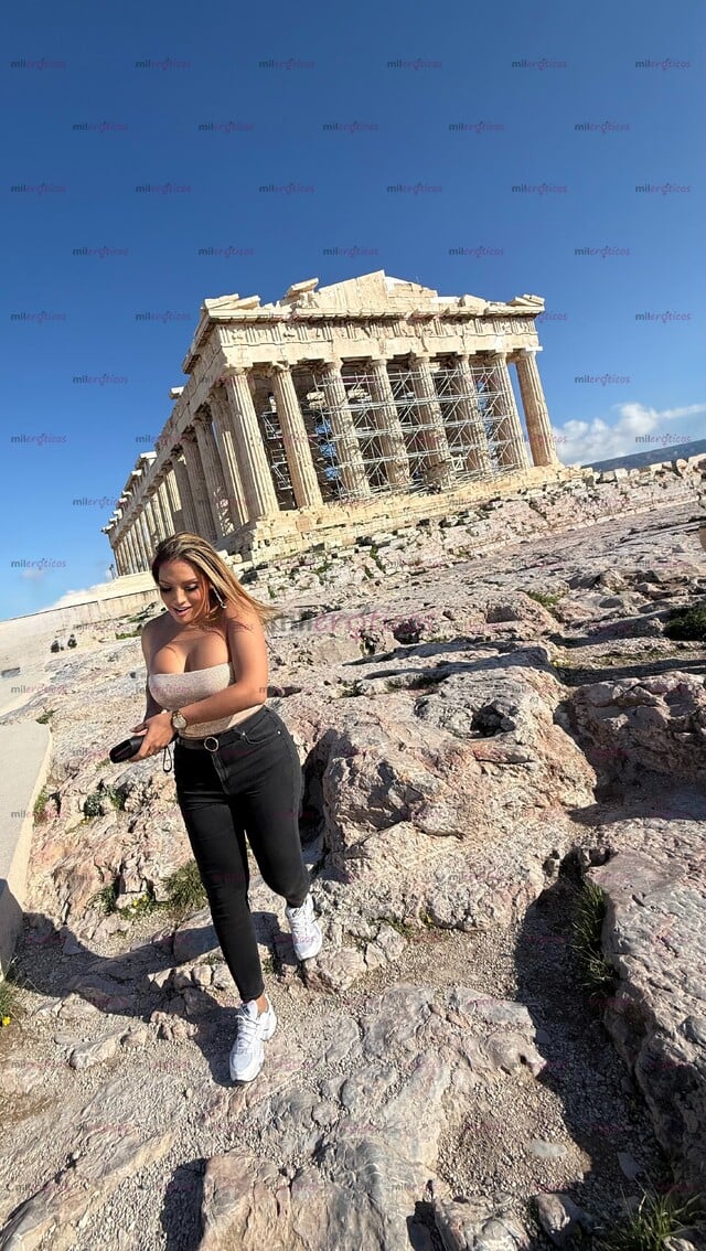 FOTOS DE EXPERTA EN PRINCIPIANTES. CULONA Y TETONA. 100% FEMENINA Y CON SITIO