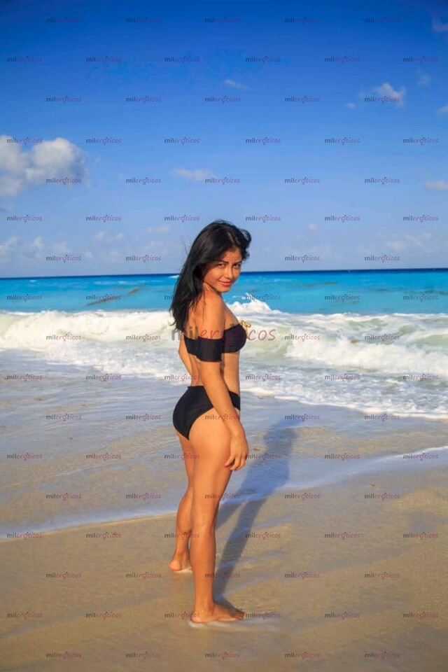 FOTOS DE PETTITE, COGIBLE, FLEXIBLE, NUEVA EN TU CIUDAD