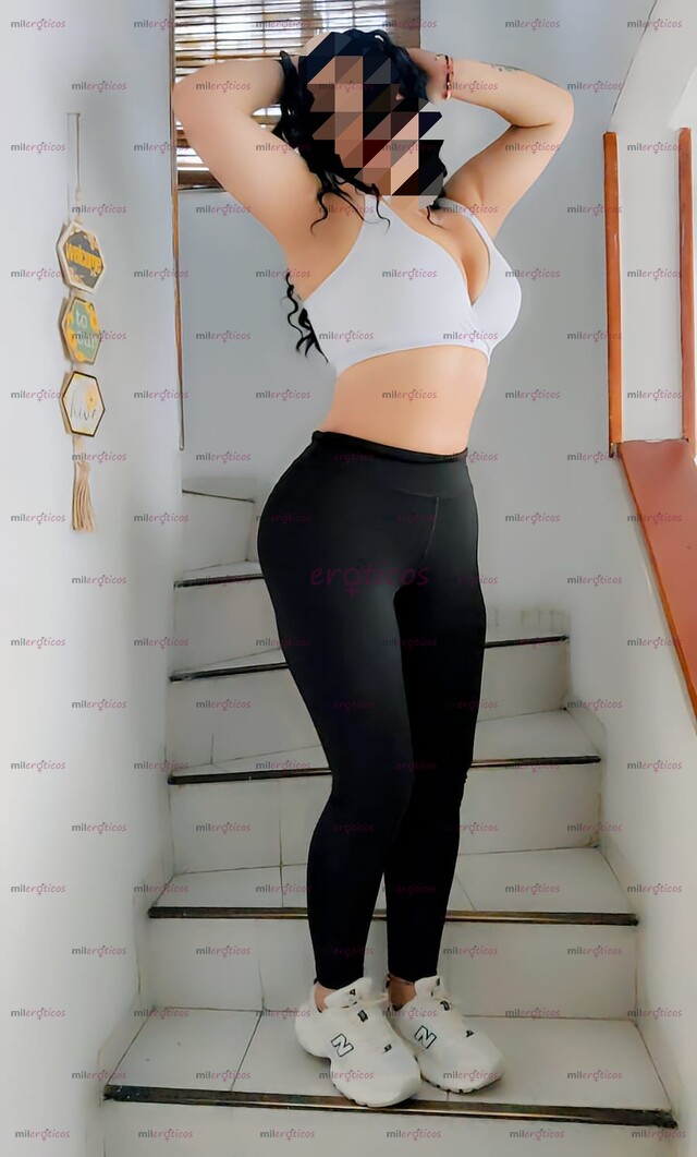 FOTOS DE ME LLAMO SARAY Y PUEDES BESARME DONDE QUIERAS MI CUERPO ESPERA POR TI AHORA!!!