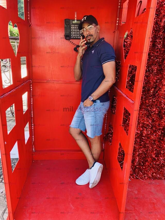 FOTOS DE CUBANO DISPUESTO A HACERTE PASAR MOMENTOS AGRADABLES