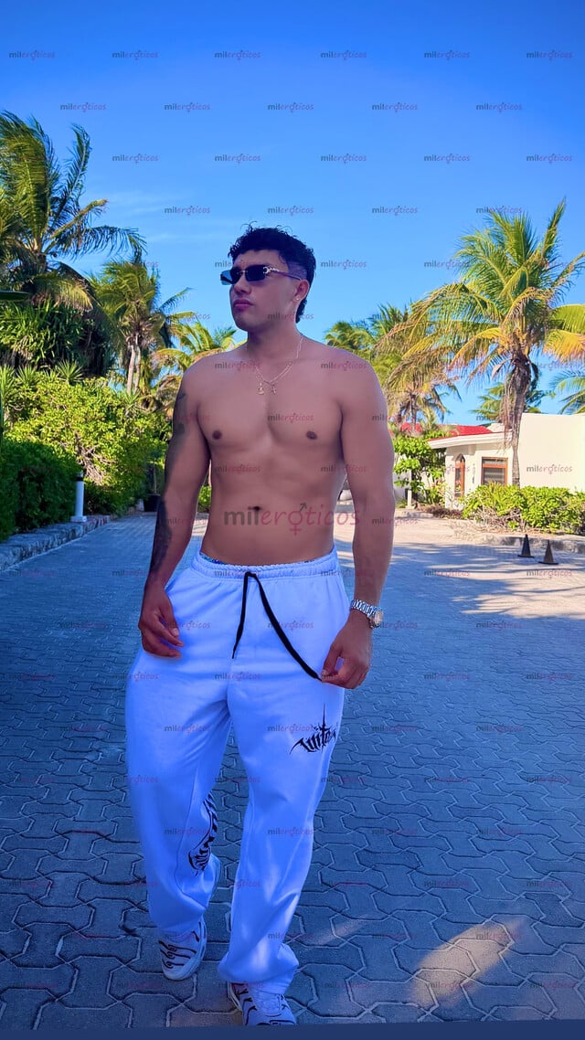 FOTOS DE MACHO SERIO EXCLUSIVO SOLO PARA PERSONAS SOLVENTES DE BUEN GUSTO SOY COLOMBIANO