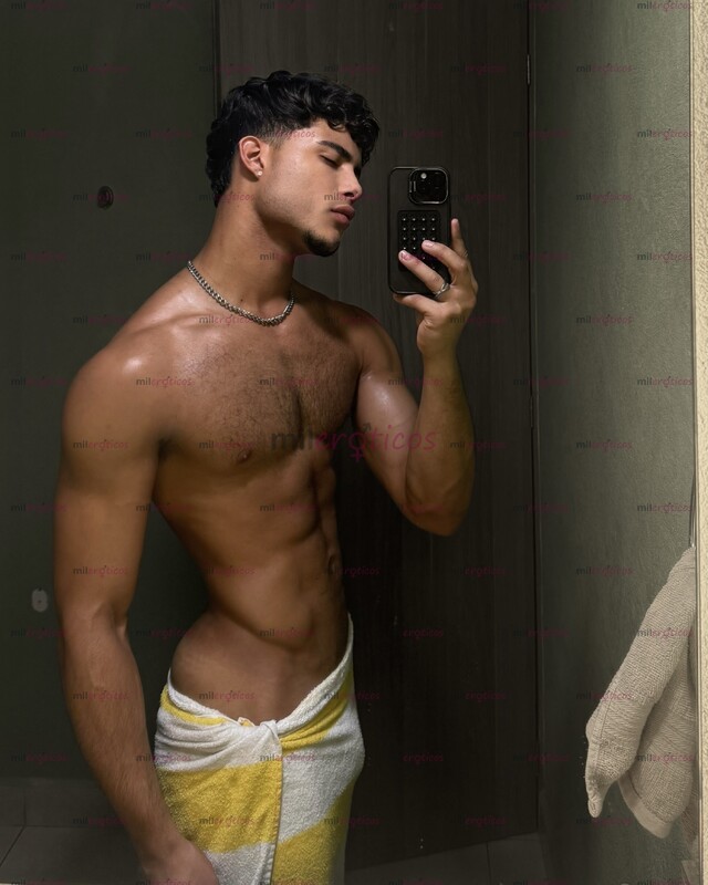 FOTOS DE MODELO CALIENTE DOTADO CON23 CM GRUESOS SERVICIO VIP