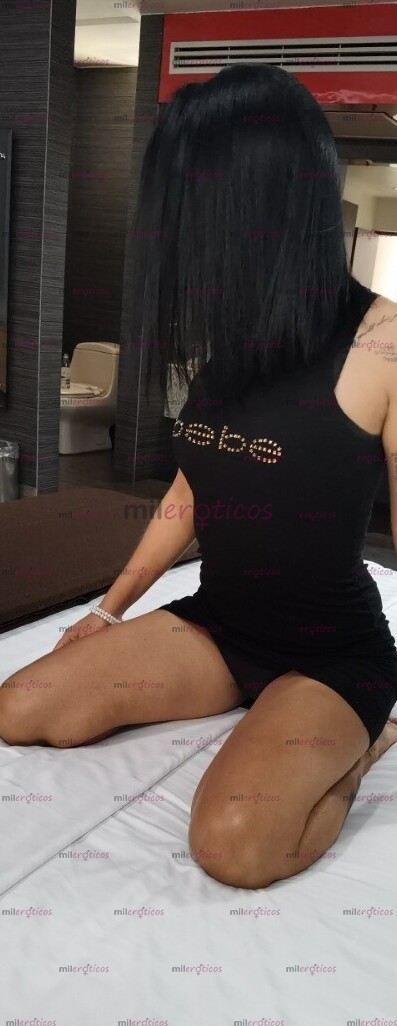 FOTOS DE UNA FLAQUITA COMO LA ESTABAS BUSCANDO COMO ESCULPIDA A MANO