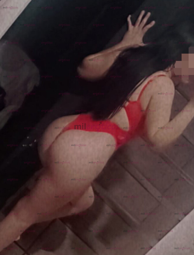 FOTOS DE PELINEGRA SENSUAL ALTA DELGADA SON ENORMES Y NATURALES BUBIS