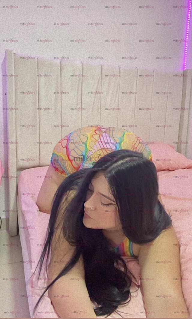 FOTOS DE PAISITA DE 20 AÑOS. MUY ARDIENTE Y CALIENTE Y COMPLACIENTE