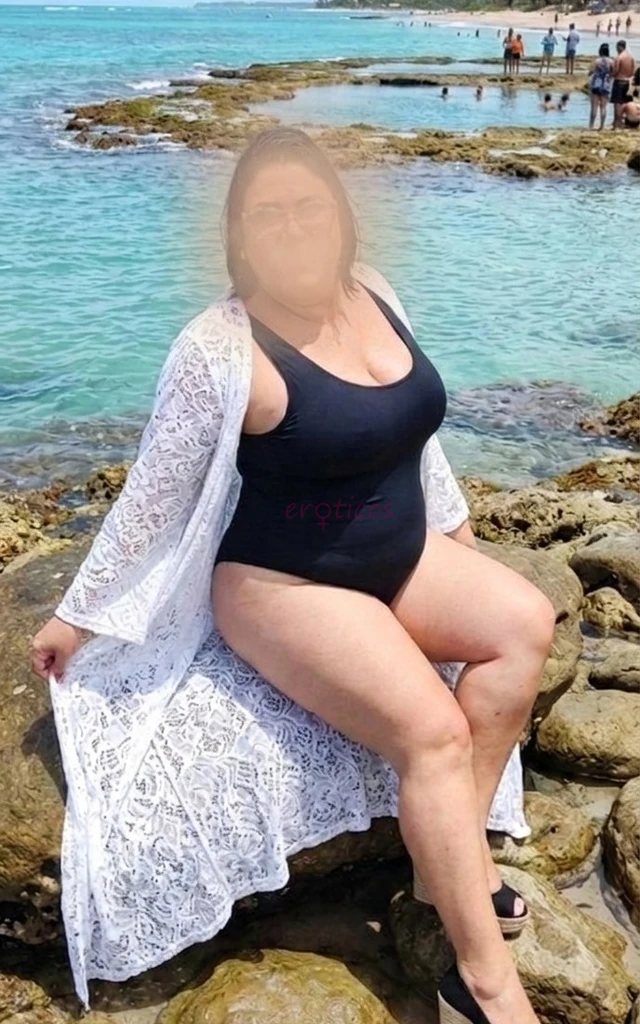 Para estrangeiros de outro pais so videochamada laura aguiar coroa rainha 53 anos gordinha de luxo mulherao buceta apertada de menina seios fartos fot...