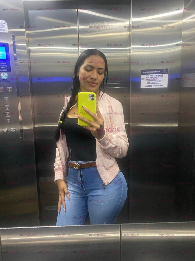 FOTOS DE TU MILI MORENA ÚNICA CON UN CULO QUE QUERRÁS NO DEJAR DE VER