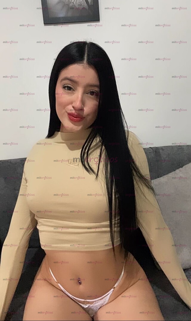 FOTOS DE NUEVA PELINEGRA TATUADA GABY DULCE, ATREVIDA Y MUY PROVOCADORA