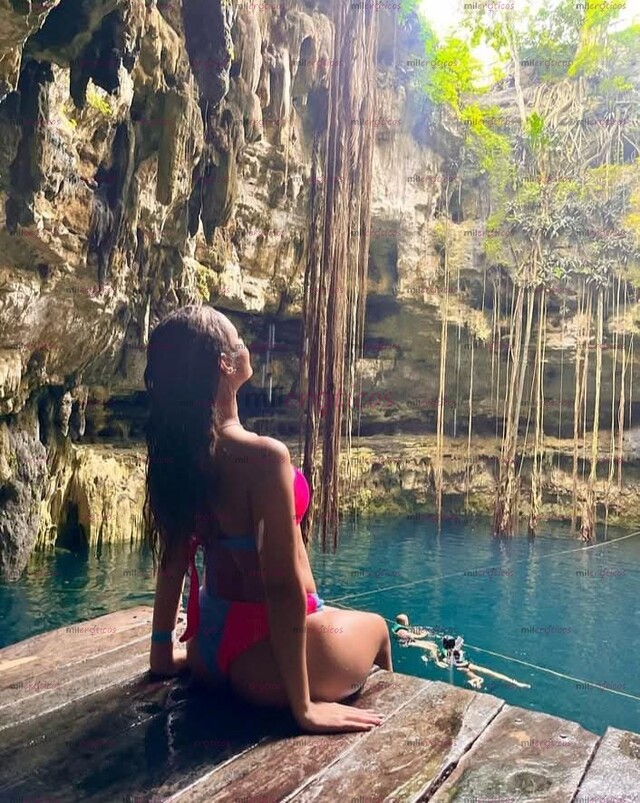 FOTOS DE BELLA Y ATREVIDA CON CULITO PARADO Y ACTITUD DE NOVIA ADICTA AL SEXO