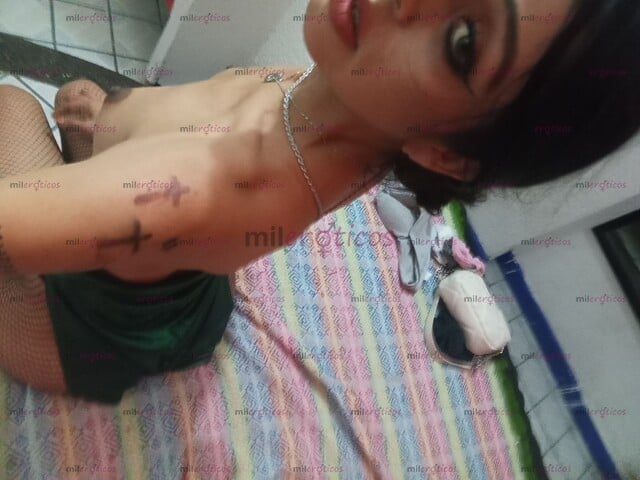 FOTOS DE LA MAESTRA CALIENTE DIOSA DE LAS MAMADAS DE VERGA PROFUNDAS SUAVECITO Y CALIENTI