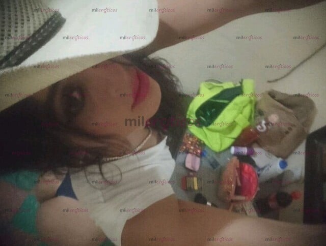 FOTOS DE LA MAESTRA CALIENTE DIOSA DE LAS MAMADAS DE VERGA PROFUNDAS SUAVECITO Y CALIENTI