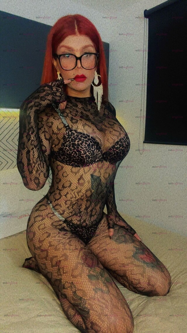 FOTOS DE KHALIFA FITNESS, DOTADA SÚPER CACHONDA Y CON MUCHA LECHE