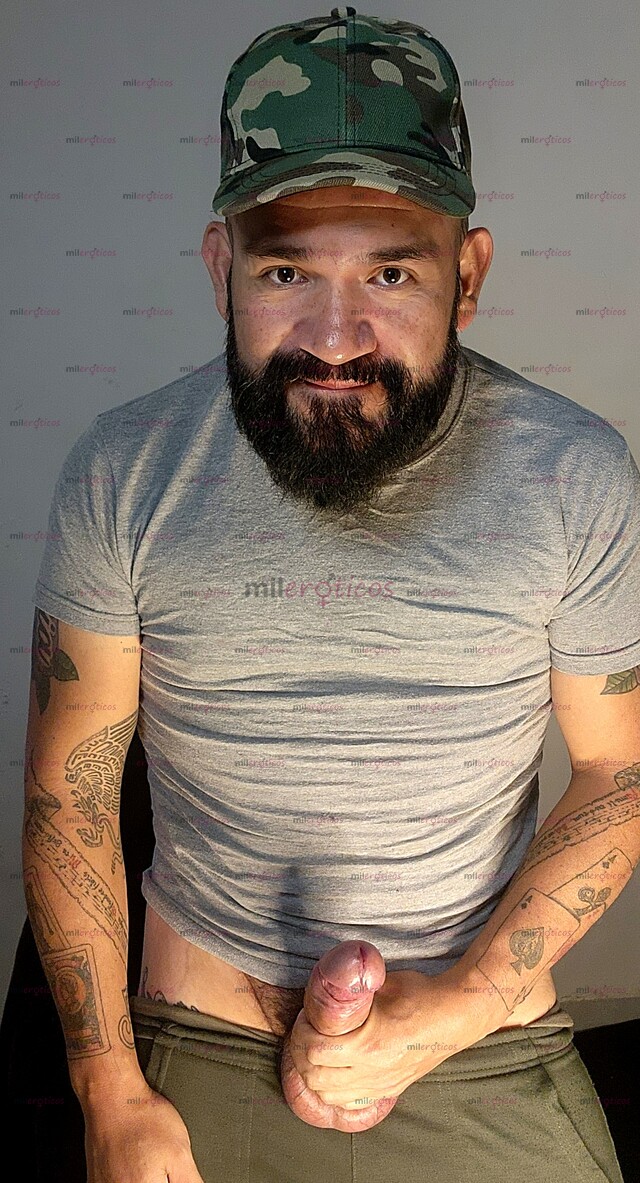 FOTOS DE MADURO ACT 100% CON VERGA GRUESA PARA DARTE DURO