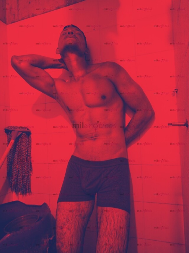 FOTOS DE JOVEN DE 27 AÑOS, SOY MUY BUENO HACIENDO SEXO ORAL