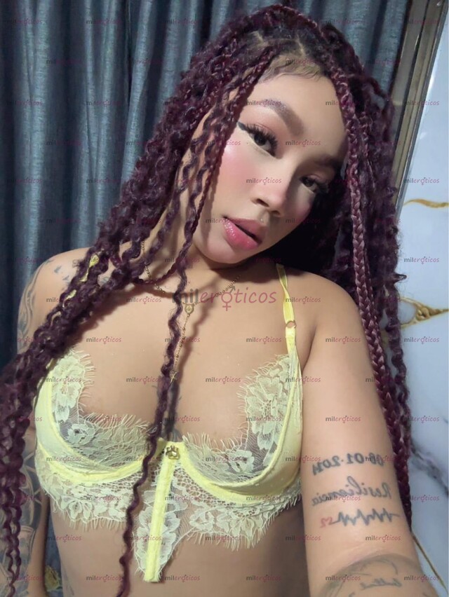 FOTOS DE BOMBONCITO RICO Y COMPLACIENTE Y MUY CALIENTE GOLOCITA TATUADA