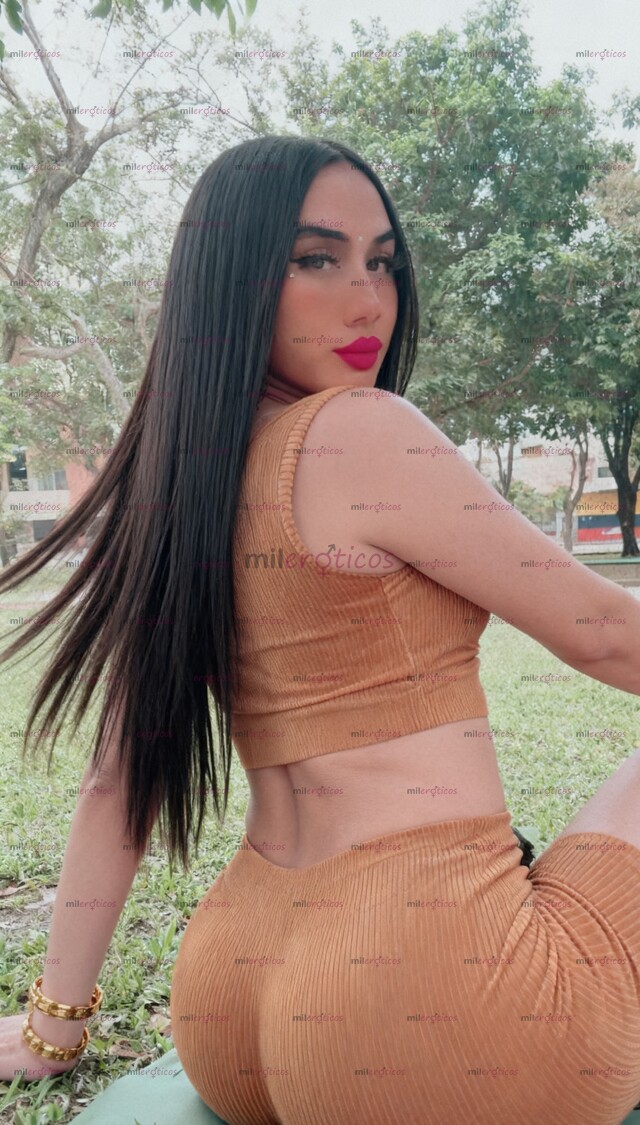 FOTOS DE PAULINA ATRACTIVA JOVENCITA CALIENTE ADICTA A CHUPAR VERGAS CUENTO CON LUGAR