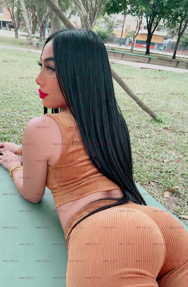 FOTOS DE PAULINA ATRACTIVA JOVENCITA CALIENTE ADICTA A CHUPAR VERGAS CUENTO CON LUGAR