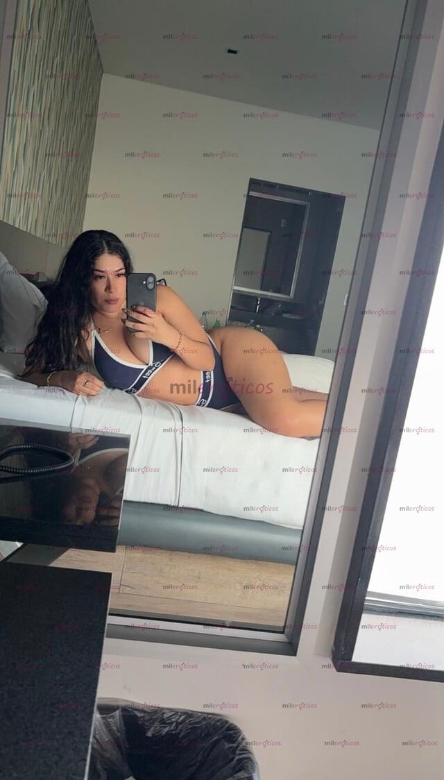 FOTOS DE SOY UNA NIÑA MUY. CALIENTE EN LA CAMA VENGO A CUMPLIR TODAS TUS FANTASÍAS