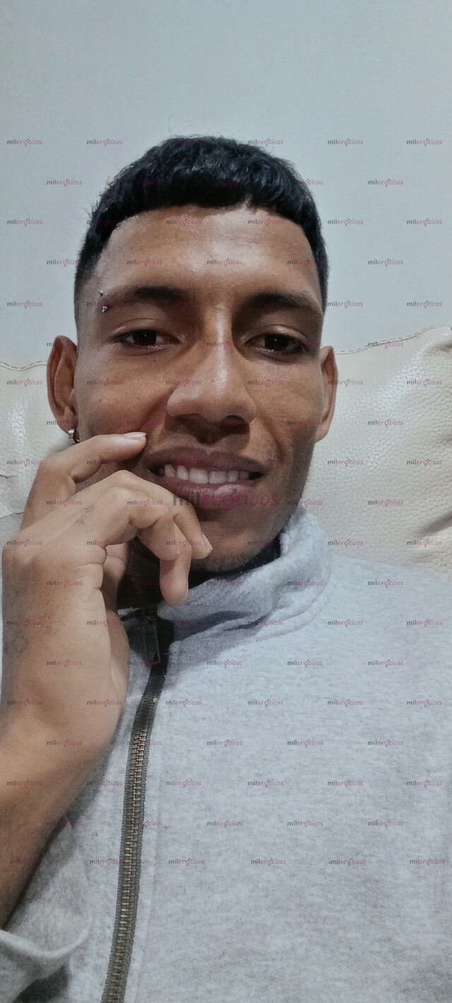 FOTOS DE CABALLERO JOVEN, BUENA PRESENCIA, DISCRETO Y MUY COMPLACIENTE. ESCRÍBEME PARA CH