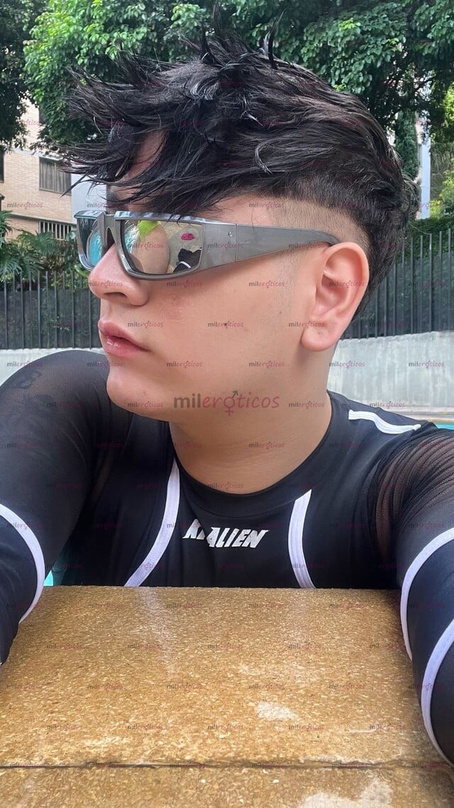 FOTOS DE NIÑO VIP NUEVO EN LA PÁGINA VERSÁTIL FULL MORBO VERGA BUENA NALGA