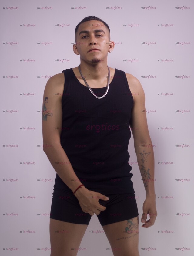 FOTOS DE CHAKALITO BISEXUAL CON VERGA GRUESA ROMPE CULOS