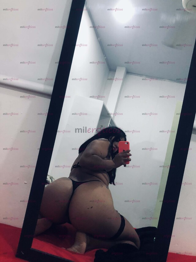 FOTOS DE SOY SOFI DE PASO POR TU CIUDAD CON UN CUQUITA APRETAITA